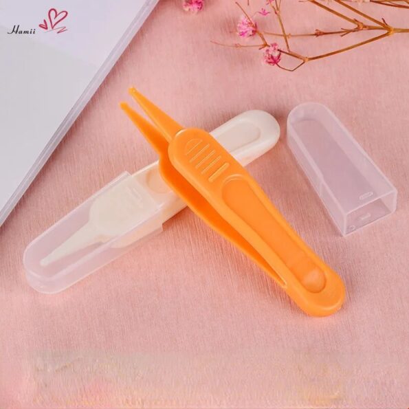 Baby-Dig-Booger-Clip-Infants-Ear-Nose-Navel-Clean-Tools-Kids-Safety-Tweezers-Cleaning-Forceps-Toddler-1