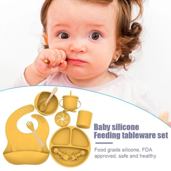Baby-Soft-Silicone-Tableware-Set-Baby-Feeding-Dishes-Plate-Sucker-Bowl-Bibs-Spoon-Fork-Set-Children-4