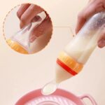 Squeezing-Feeding-Bottle-Silicone-Newborn-Baby-Training-Rice-Cereal-Food-Spoon-Supplement-Feeder-Safe-Useful-Tableware-1